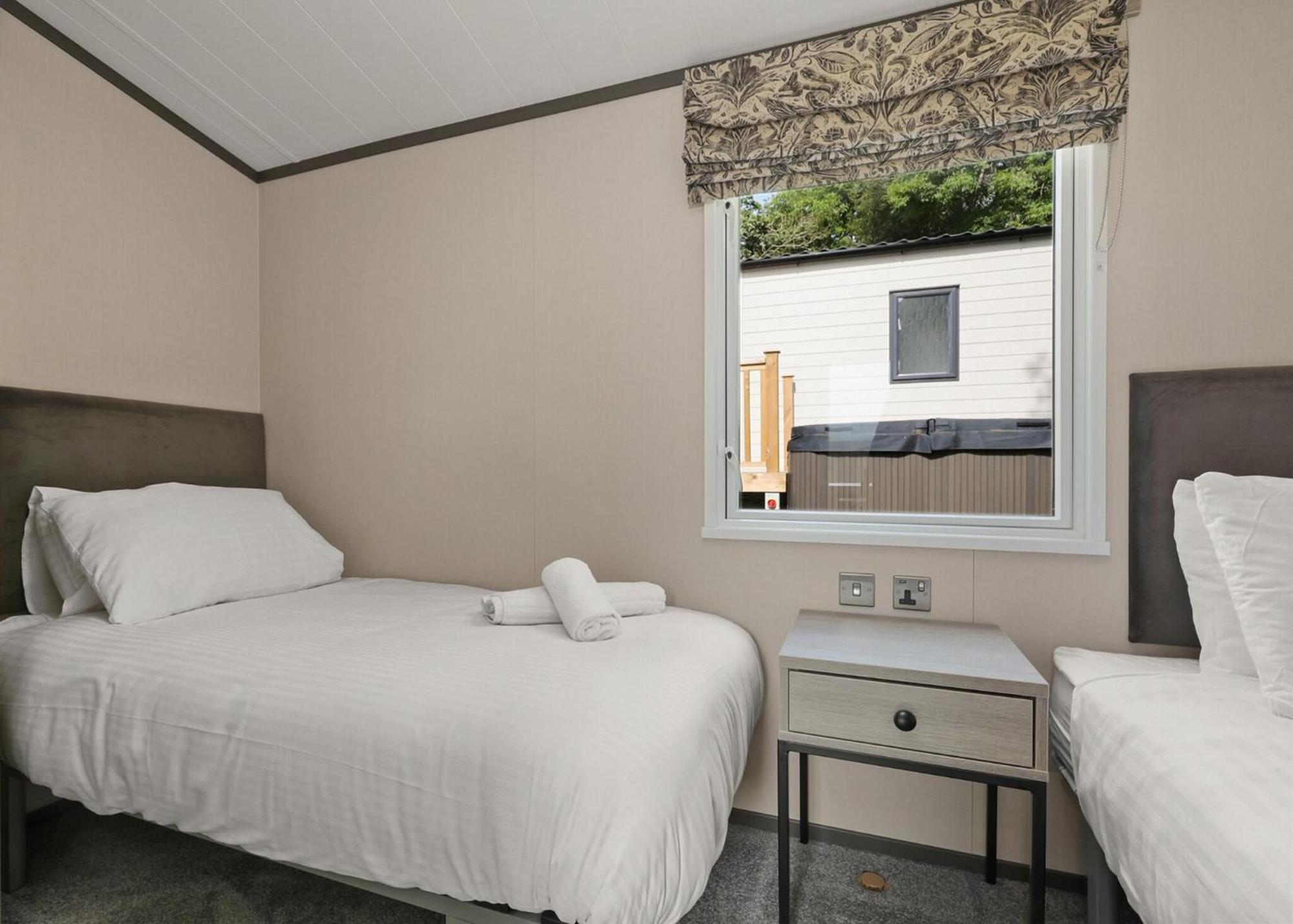 Noble Court Holiday Park Narberth Habitación foto